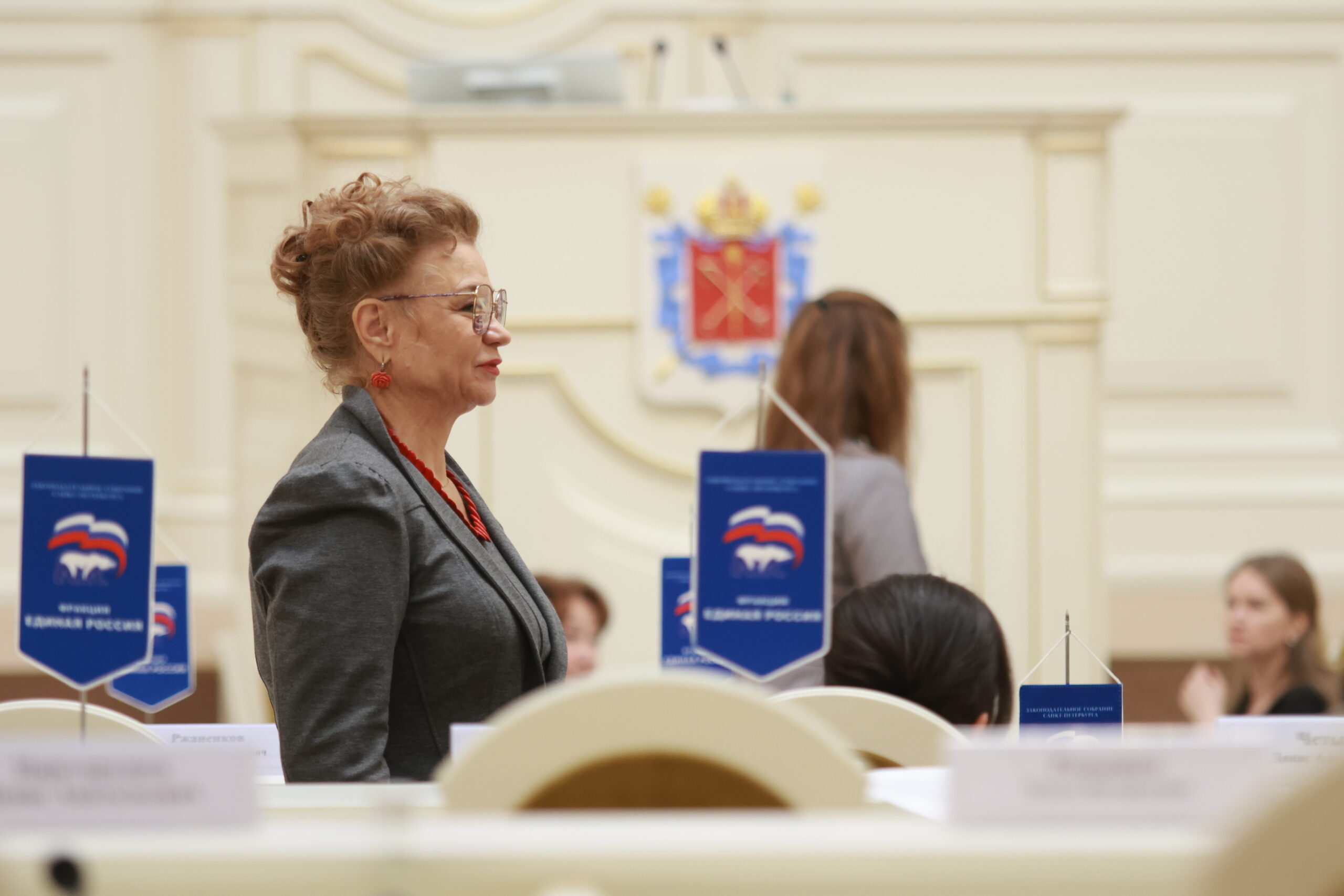 Депутат городского парламента. Депутаты мажилиса. Политики воронежа. Депутат городского парламента. Депутаты волгоградской думы.